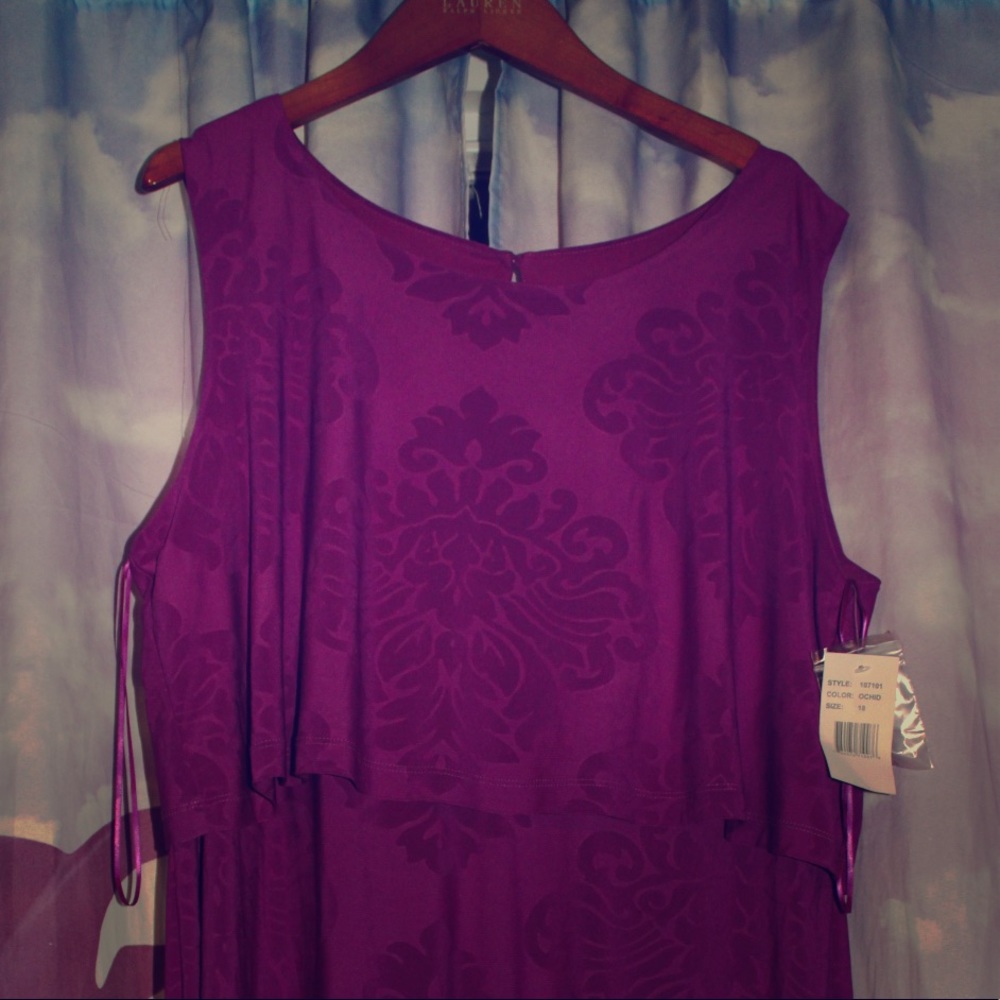 Ronni Nicole Ochid Dress